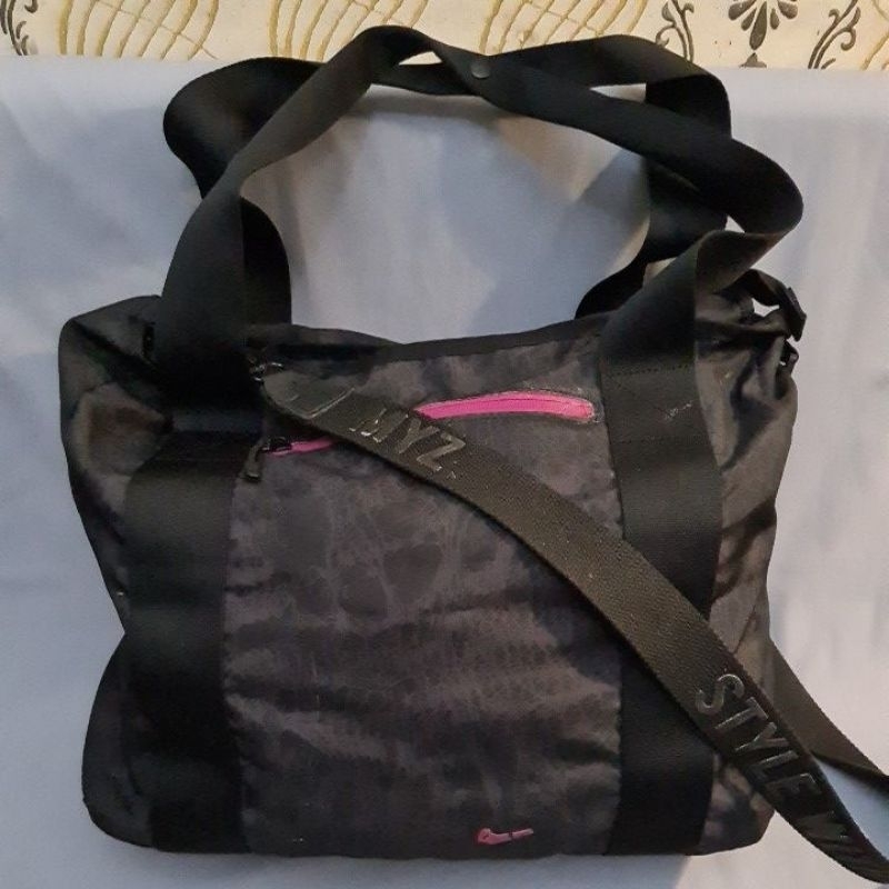 TOTE BAG NIK* BLACK