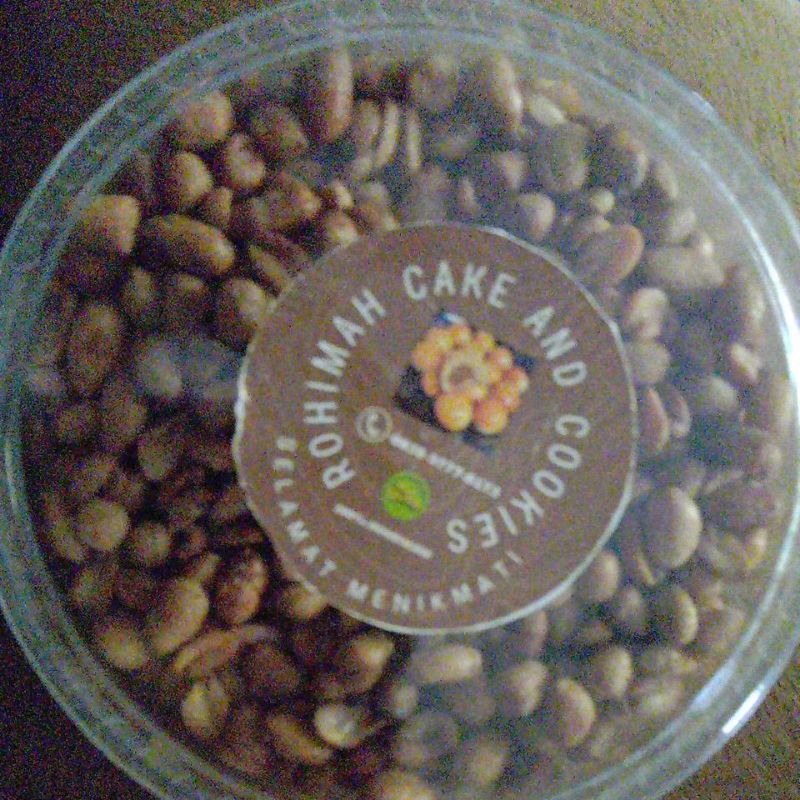

kacang manis asin