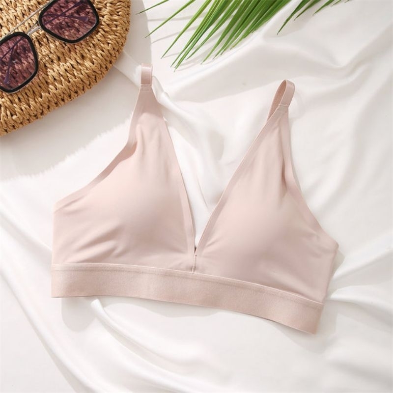 FINETOO FT69 Push Up Deep Vneck Triangle Bra Busa Tanpa Kawat Seamless BH Wanita Halus Nyaman