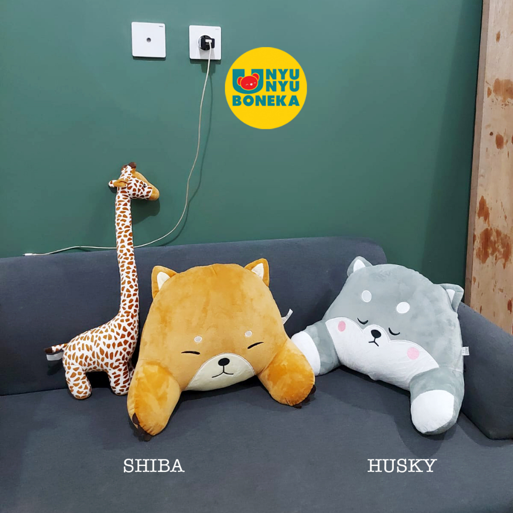 SALE !! Bantal sandaran kursi punggung mobil kantor ibu hamil karakter srigala doh husky shiba