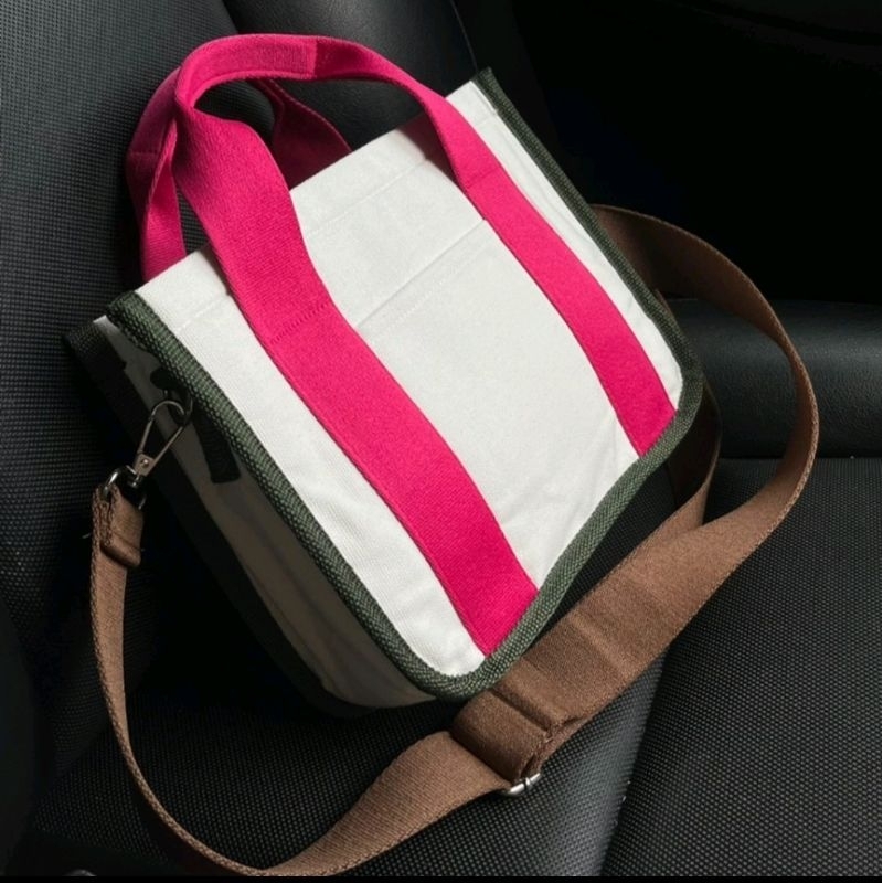 (Preloved) Canvas Bag by Wear Label (Small)