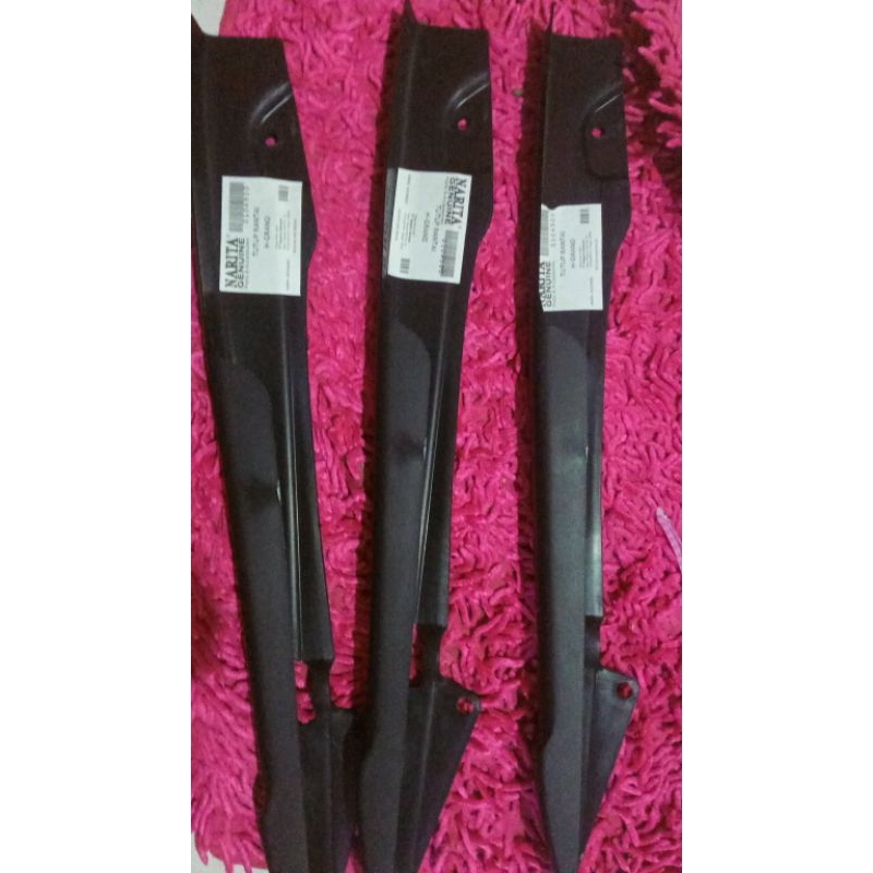 Keteng Rantai/Tutup Rantai Grand (plastik)