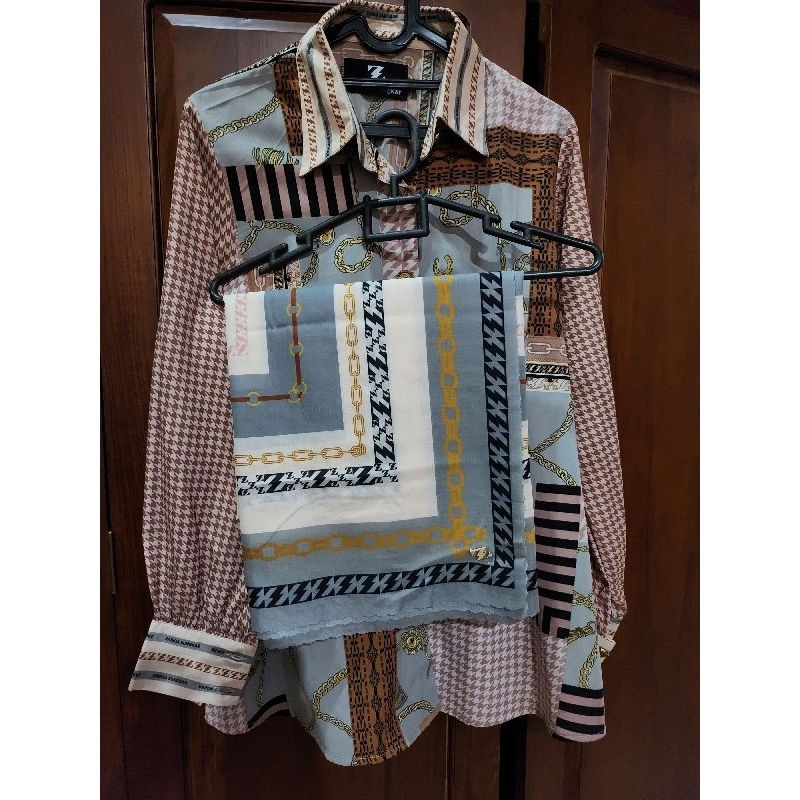 Preloved Zaskia sungkar machele Blouse size S sepaket jilbab by zaskia sungkar jakarta, emily alma f