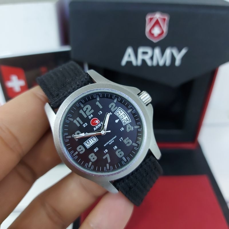 Jam Tangan Analog Wanita Swis Armi AM7836 Tali Kanvas Miyota Japan