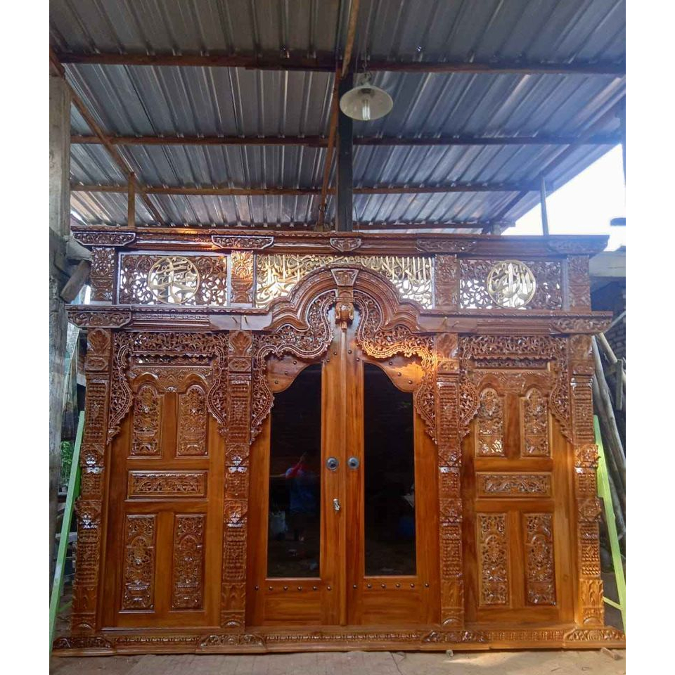 pintu gebyok jati ukir jepara ukuran 3,5 meter pintu pake kaca