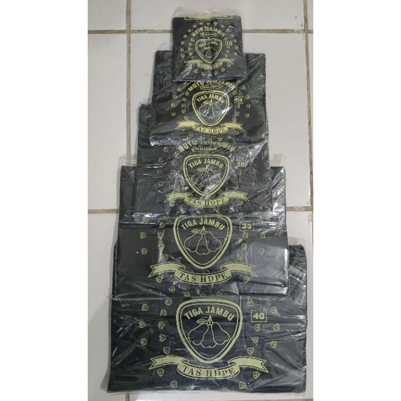 Kantong plastik kresek hitam/ plastik kantong kresek hitam ukuran 15, 24, 28, 35, 40