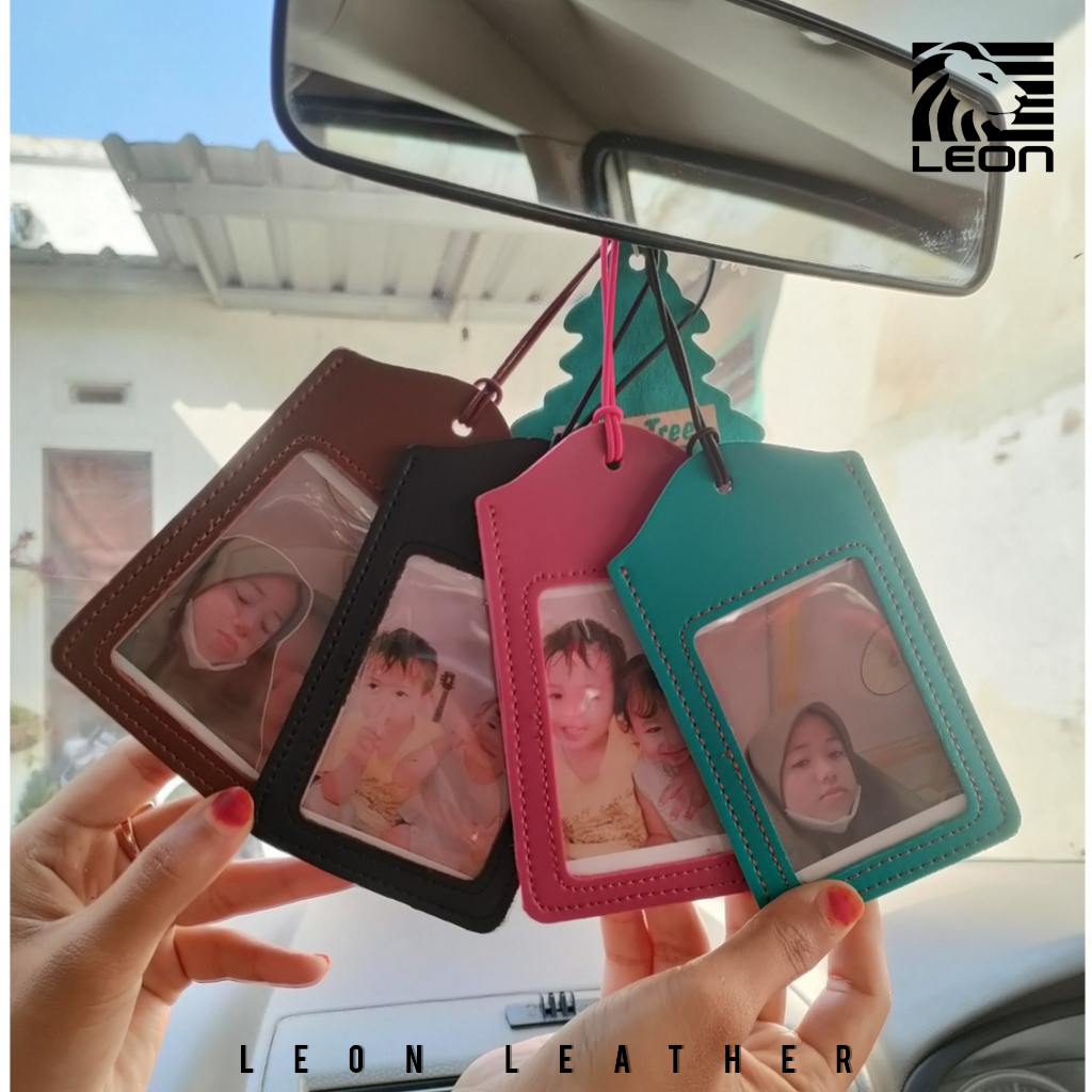 

Tag Card Kulit Polaroid Gantungan Mobil