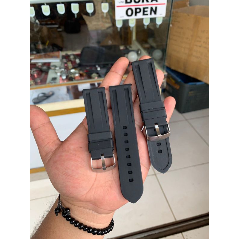 Strap tali jam tangan karet rubber hitam tanpa jahita berkulitas 24mm