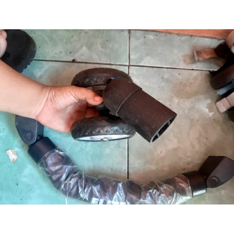 roda stroller isport sepasang