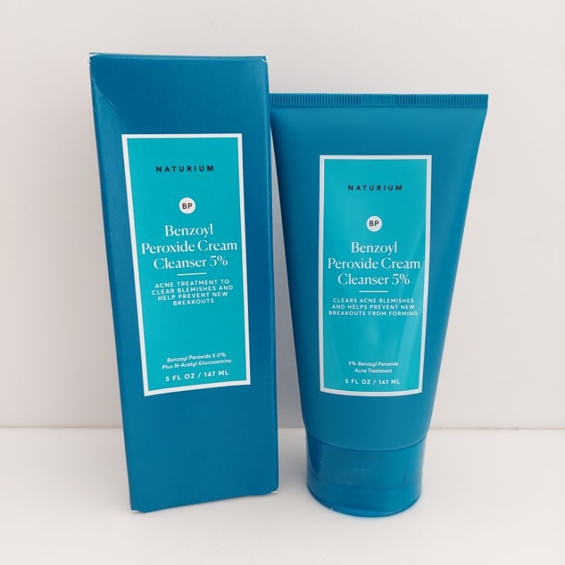 NATURIUM Benzoyl Peroxide Cream Cleanser 5% isi 147ml
