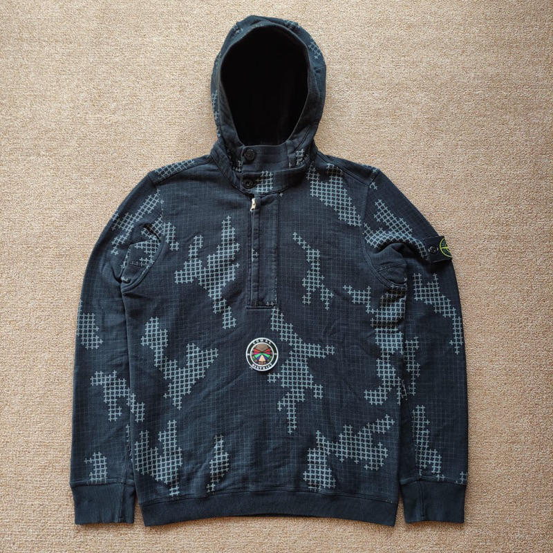 stone island grid camo