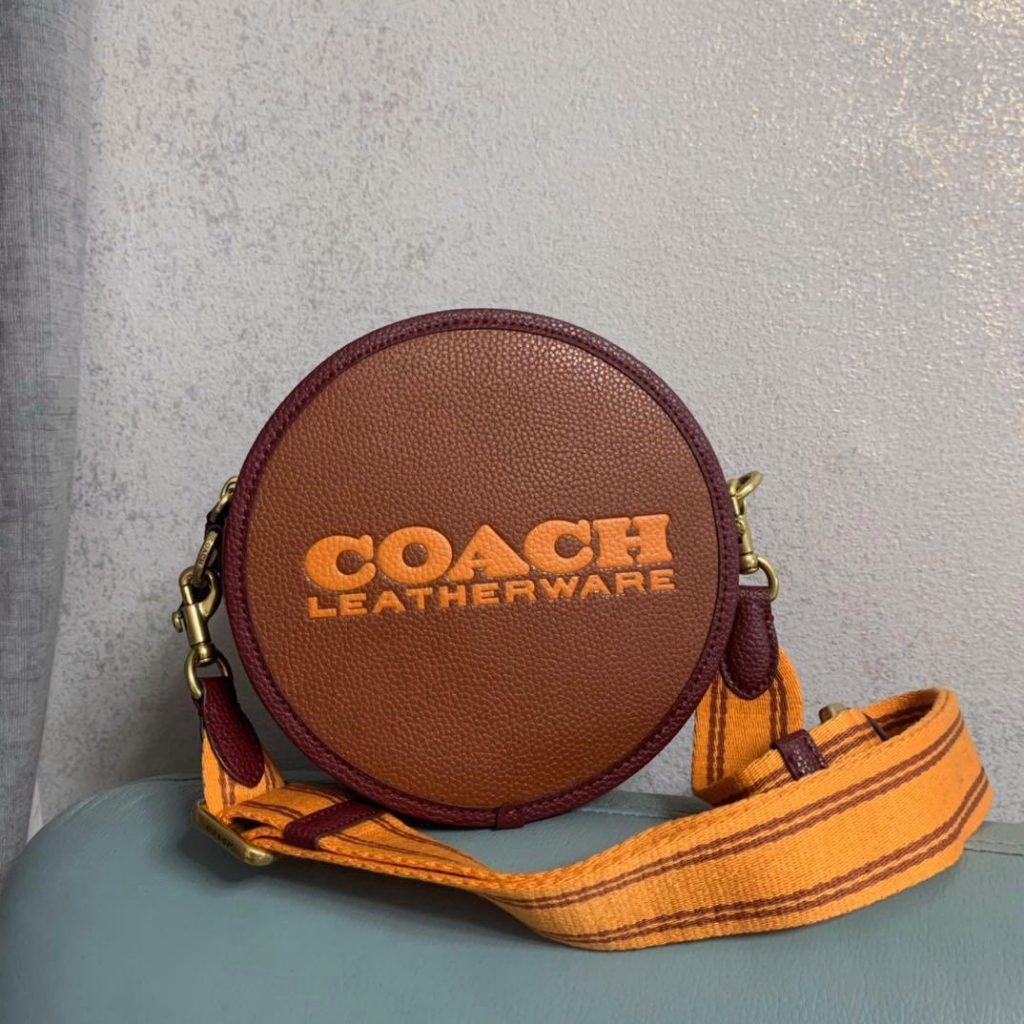 Coach Kia Round Crossbody Slingbag Wanita CA098 C6998