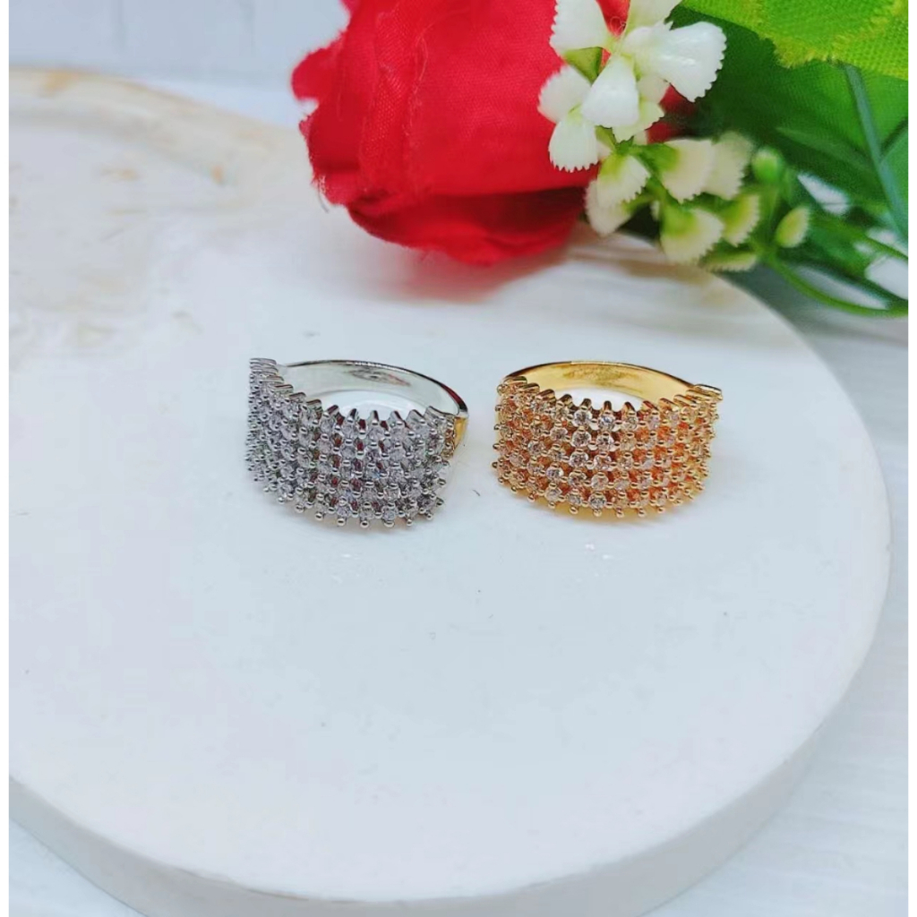 Cincin Xuping Mata Full Lapis Emas Perhiasan Wanita R047/R048