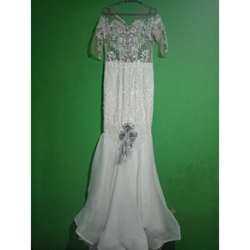 PRELOVED BAJU PENYANYI