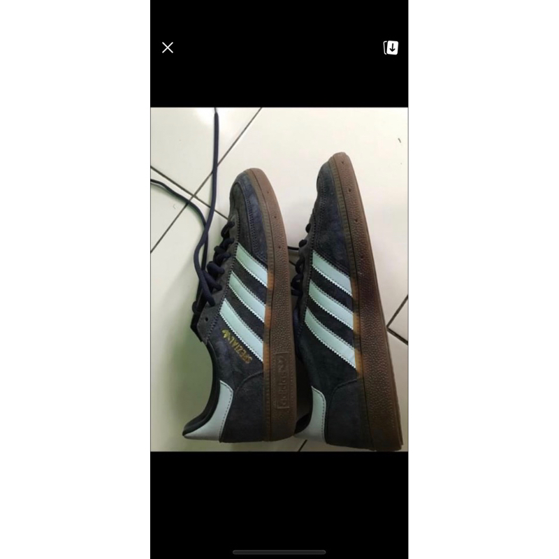 Sepatu Adidas spezial argent