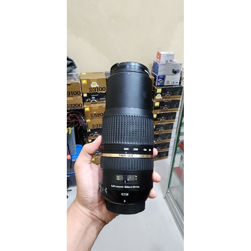 LENSA TAMRON 70-300mm VC FOR NIKON