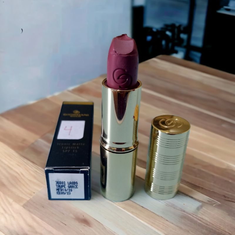 (REJECT) Giordani Gold Iconic Matte Lipstick SPF 15