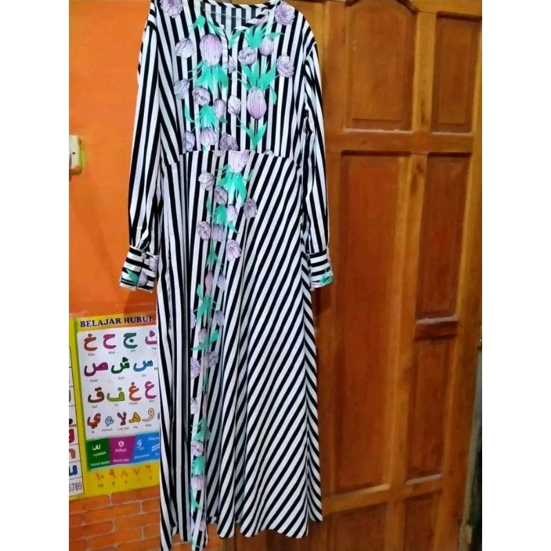 Gamis Garis2 hitam