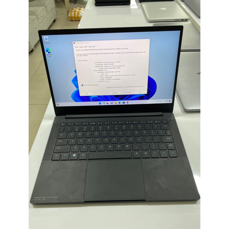 LAPTOP RAZER BLADE STEALH 13inch 2019 ram 16gb ssd 512 gb core i7