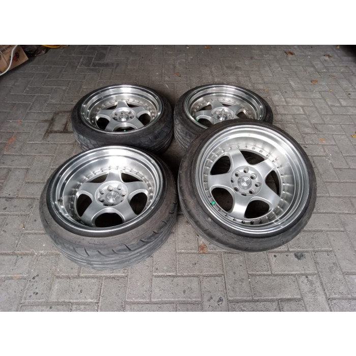 Velg Mobil Bekas Ring 17 Hsr Brisket R17 Lebar Velg 8,5/10 Lobang Baut 4 Ban 205 45 R17 Accelera 651