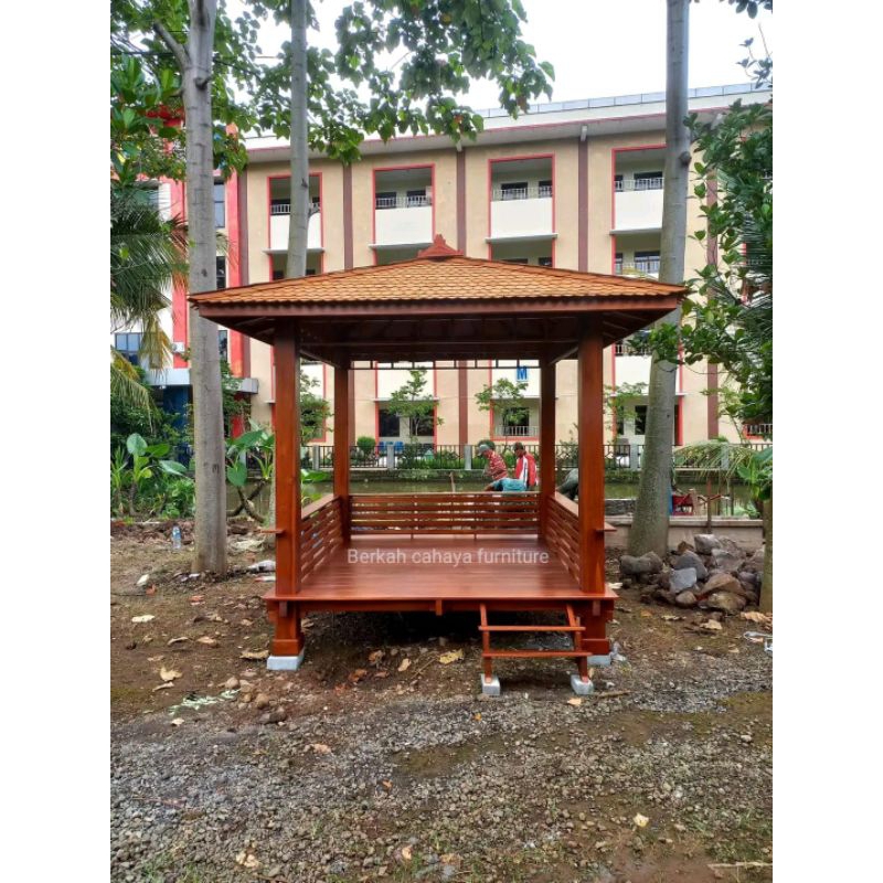 gasebo tiang glugu