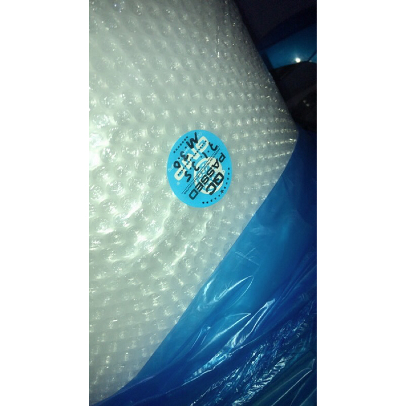 1 Transaksi 1 Roll Bubble Wrap Roll Hitam Ukuran 125cm x 50 meter Tebal Merek GMP