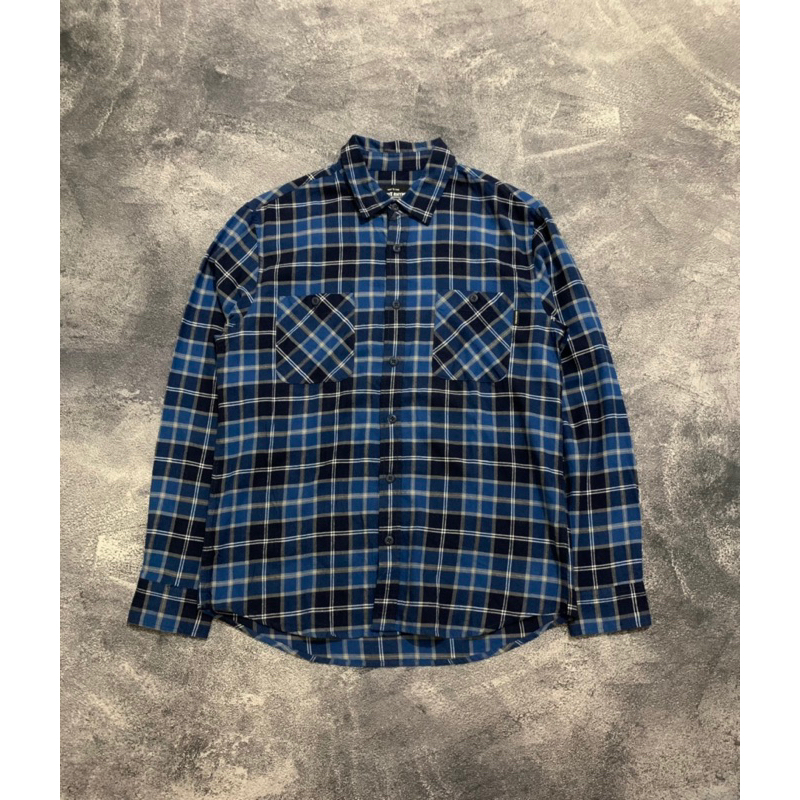 Kemeja Flannel Groove Rhyme Motif