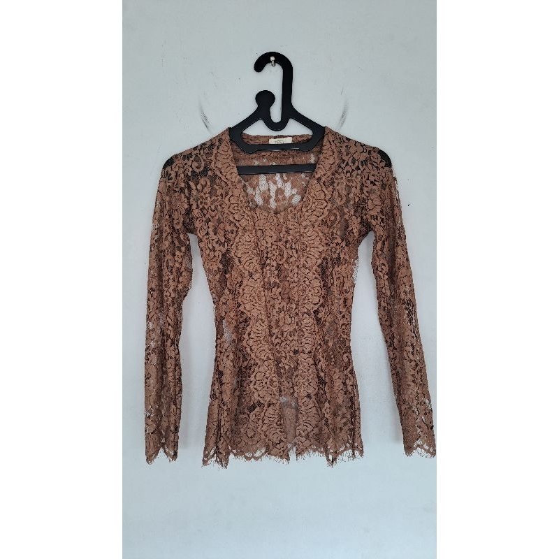 Zest House of Kebaya - Kebaya Bali Kutubaru Coklat