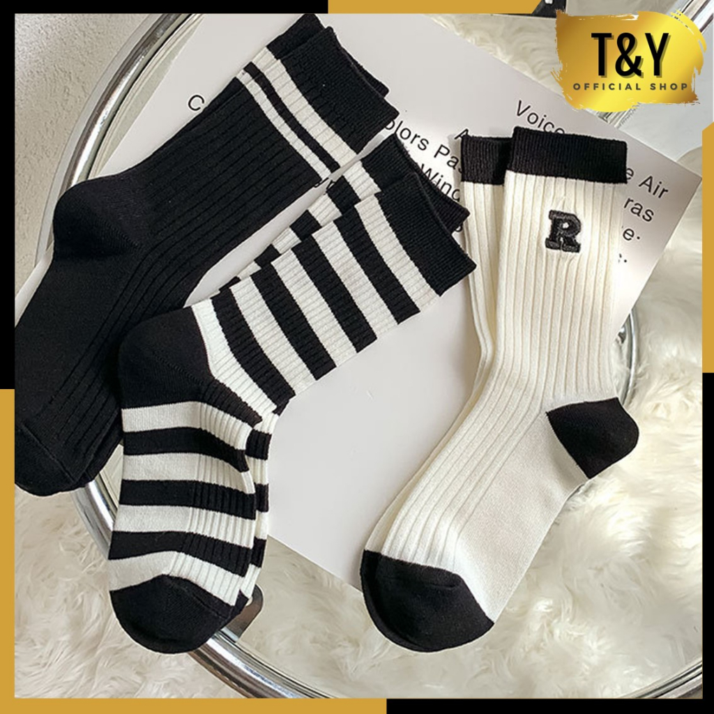 T&amp;Y Kaos kaki panjang Letter R 6756 strip garis hitam putih kaos kaki panjang korean style diatas mata kaki kaos kaki mid socks