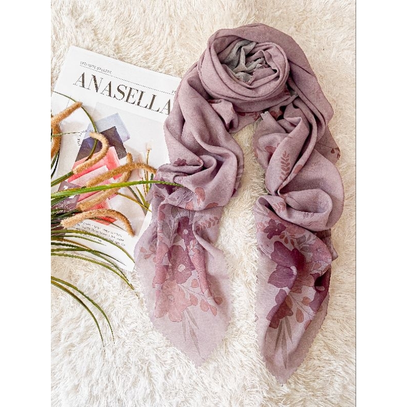Hijab Segi Empat | Motif | Romantic Retro Series | Mauve