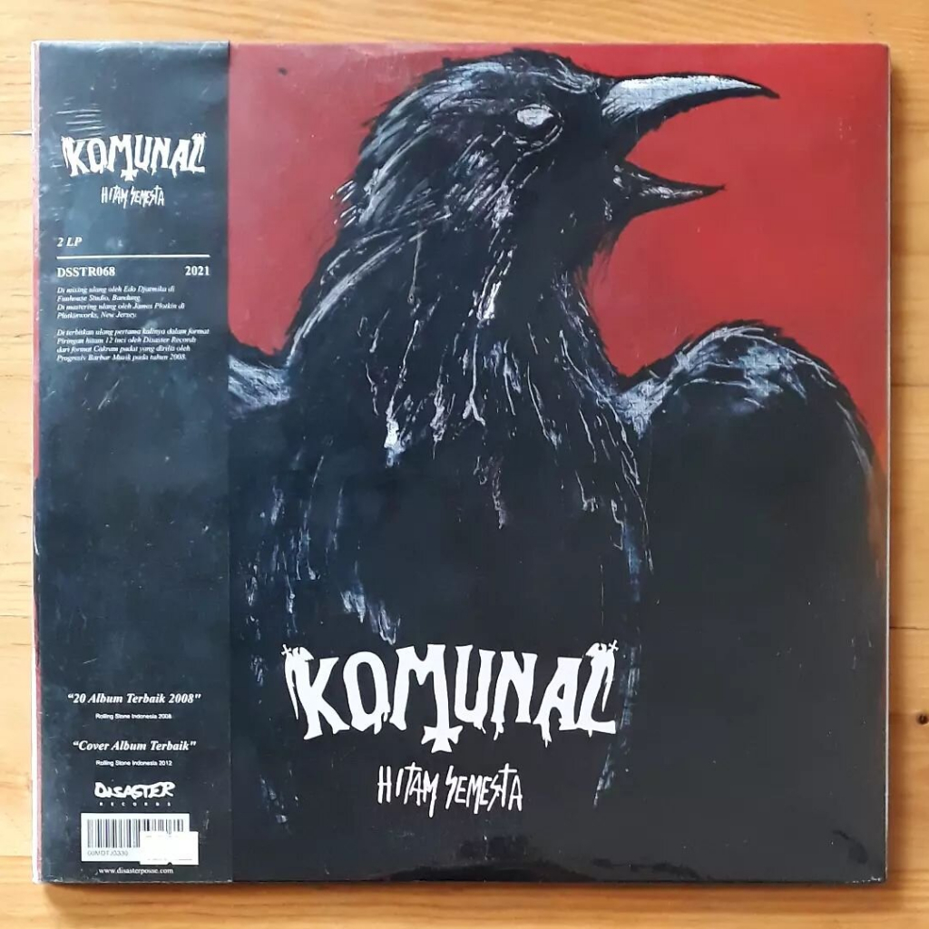 Vinyl 12" KOMUNAL - Hitam Semesta (Red Vinyl)