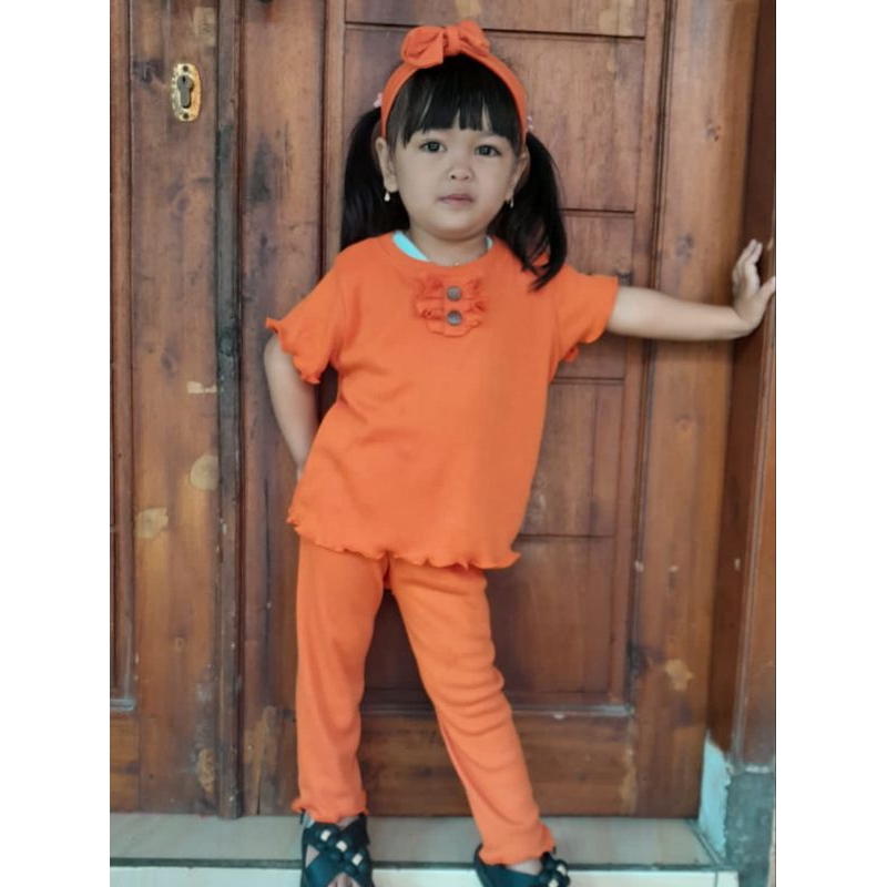 Baju Setelan Anak Perempuan Ruffle Knit + Bonus Bandana | Baju Oneset Ruffle Knit Tee Bahan Rib Knit Halus Dan Lembut