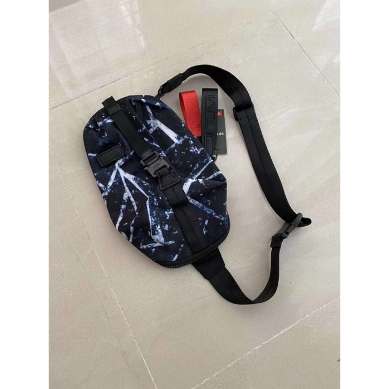 tas tumi tahoe bozeman sling bag pria selempang cowok nylon p1shoes new