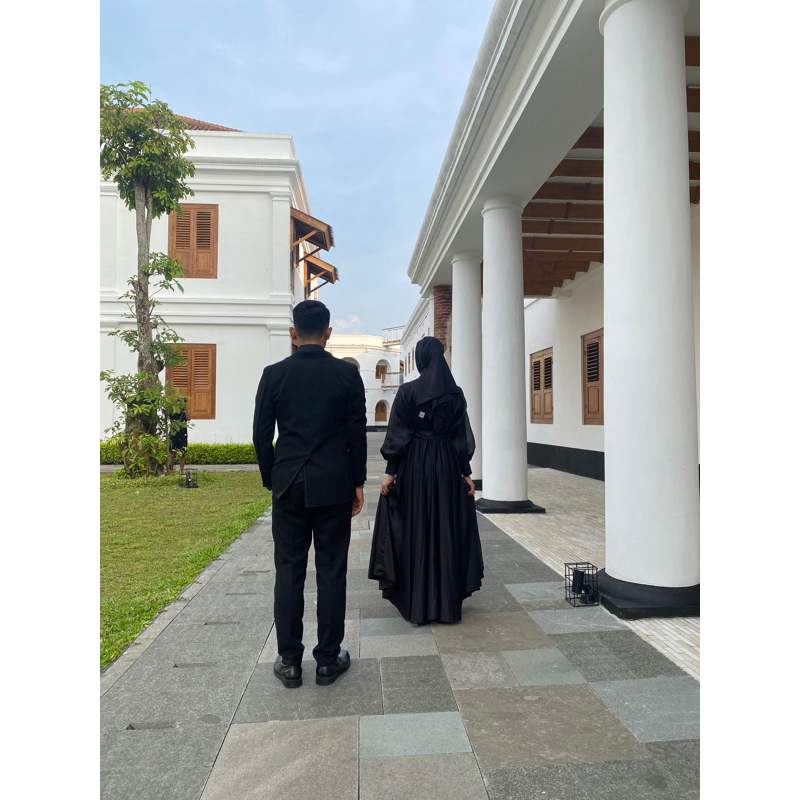 SEWA DRESS HITAM PREWEDDING