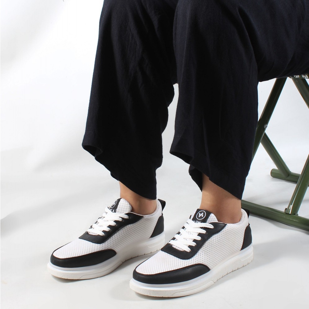 Sepatu Sneakers Wanita V 5283 Brand Varka Sepatu Kets Olahraga Kuliah Jalan Jalan Harga Murah Berkualitas - Putih