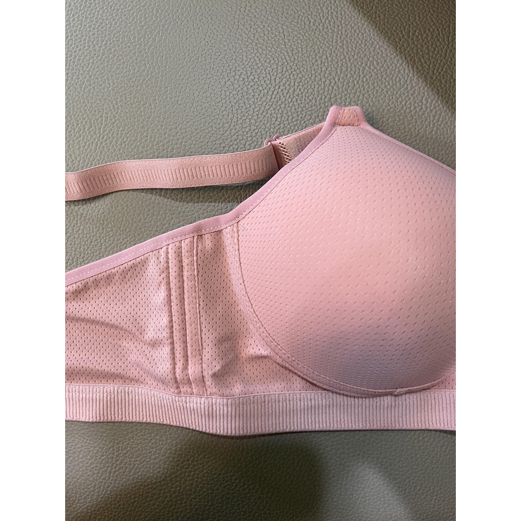 BH Import Tanpa Kawat Cup Besar Kait 3 Busa Sedang Berpori Super Lembut dan Adem (Cup C) 001- 1 pcs