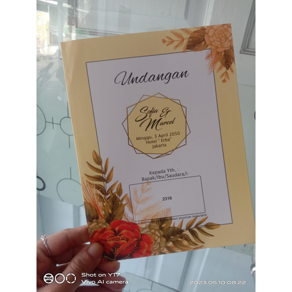 cetak print undangan erba 2316 undangan nikah pernikahan FREE PLASTIK FREE FOTO undangan murah lipat