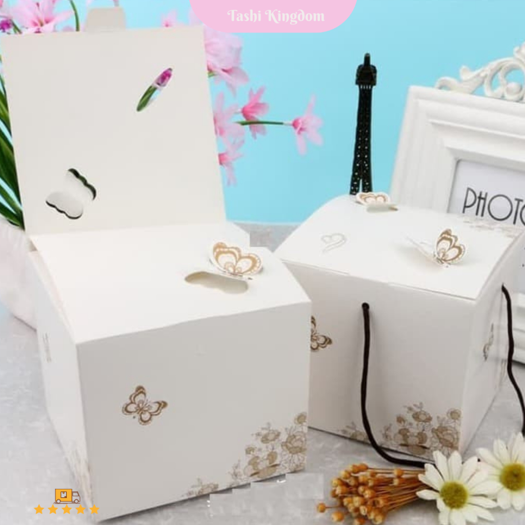 

KOTAK KUE KOTAK PUTIH SOUVENIR KOTAK KUE BULAN BOX KADO KUPU KUPU HADIAH