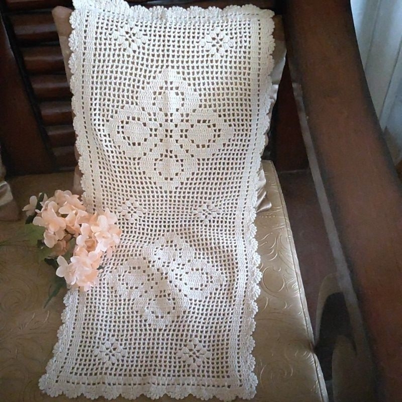 Taplak Meja Tamu Rajut / Taplak Meja Nakas Rajut / Taplak Meja Teras Rajut / Taplak Meja Makan Rajut