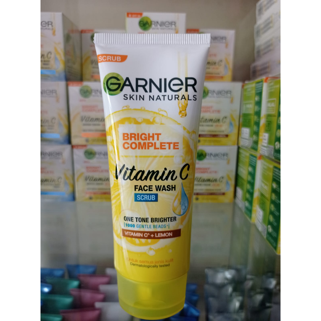 Facial FOAM / SCRUB Garnier Light BRIGHT Complete White Cleanser 100ml / 50ml - Facial Wash Kuning Pembersih Sabun Pencuci Cuci Wajah Muka Pemcuci