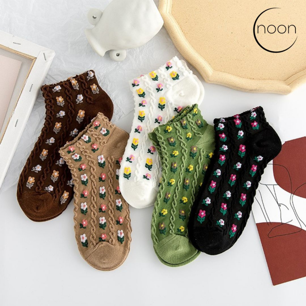 NOON (Vinci) Kaos Kaki Pendek  Wanita Korea Lucu Imut Import