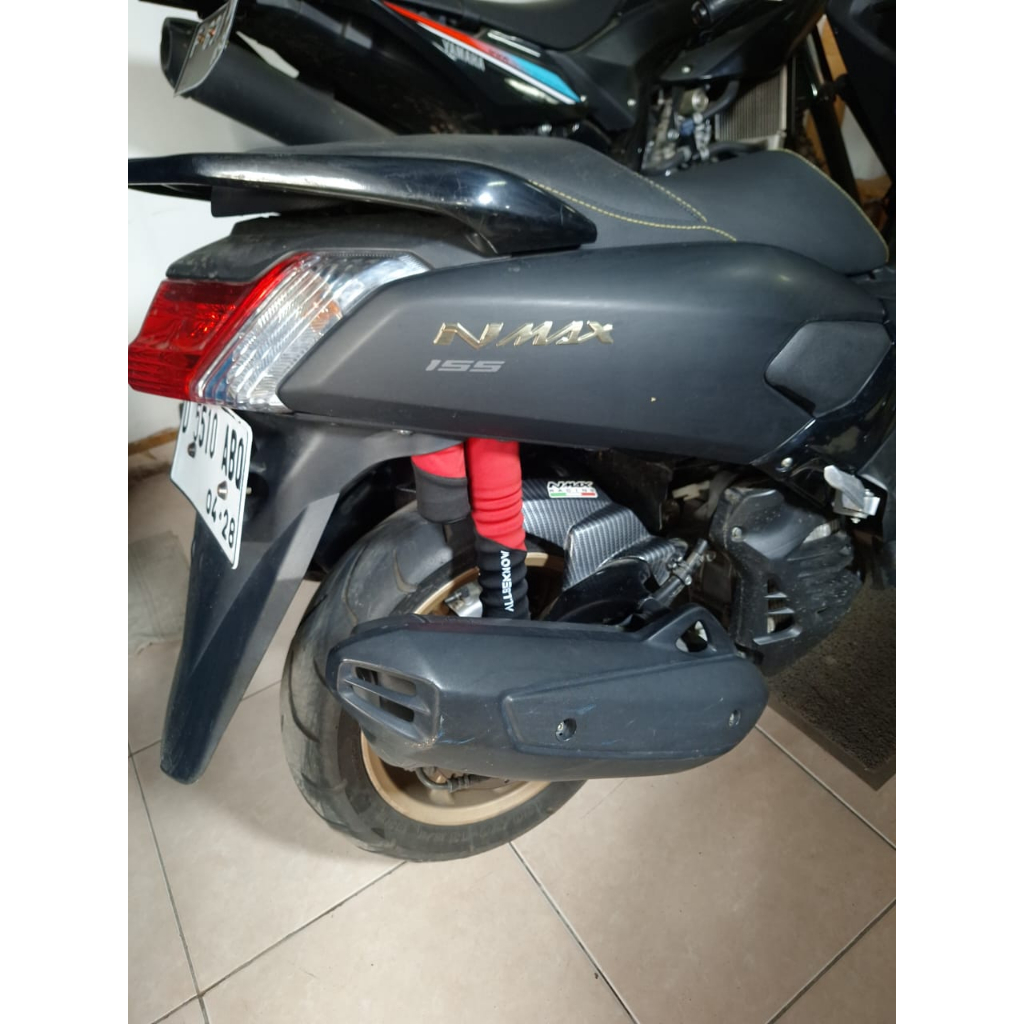 Sarung Shockbreaker Belakang Slimfit PREMIUM - Cover Pelindung Shock belakang sepeda Motor - Cover Shockbreaker - Bungkus Shockbreaker - Shockbreaker - Cover Shokbreker – Universal
