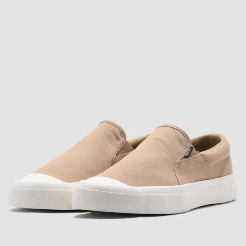 Sepatu Brodo - Vantage V2 Slip On Camel