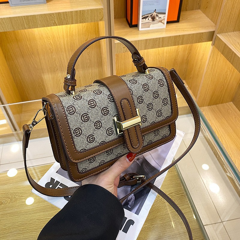 Tas selempang tote bag wanita 2023 mode baru tas selempang satu bahu tas kecil rasa kelas atas