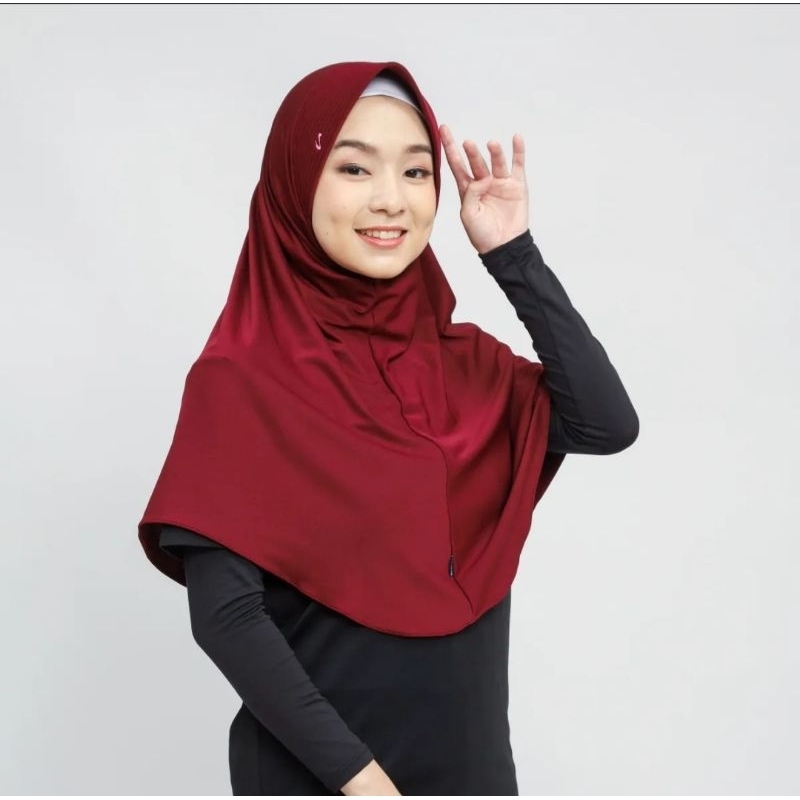 Bergo Hamidah / Bergo Jersey menutup dada / Hijab jersey ( FREE POUCH)