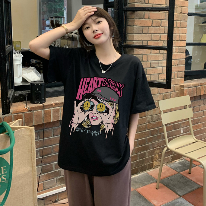 Kaos Lengan Pendek Cream Atasan Wanita Oversize Printed T-shirt Kekinian Korean Style