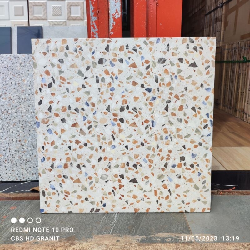 keramik lantai uk 50x50 carol beige kasar