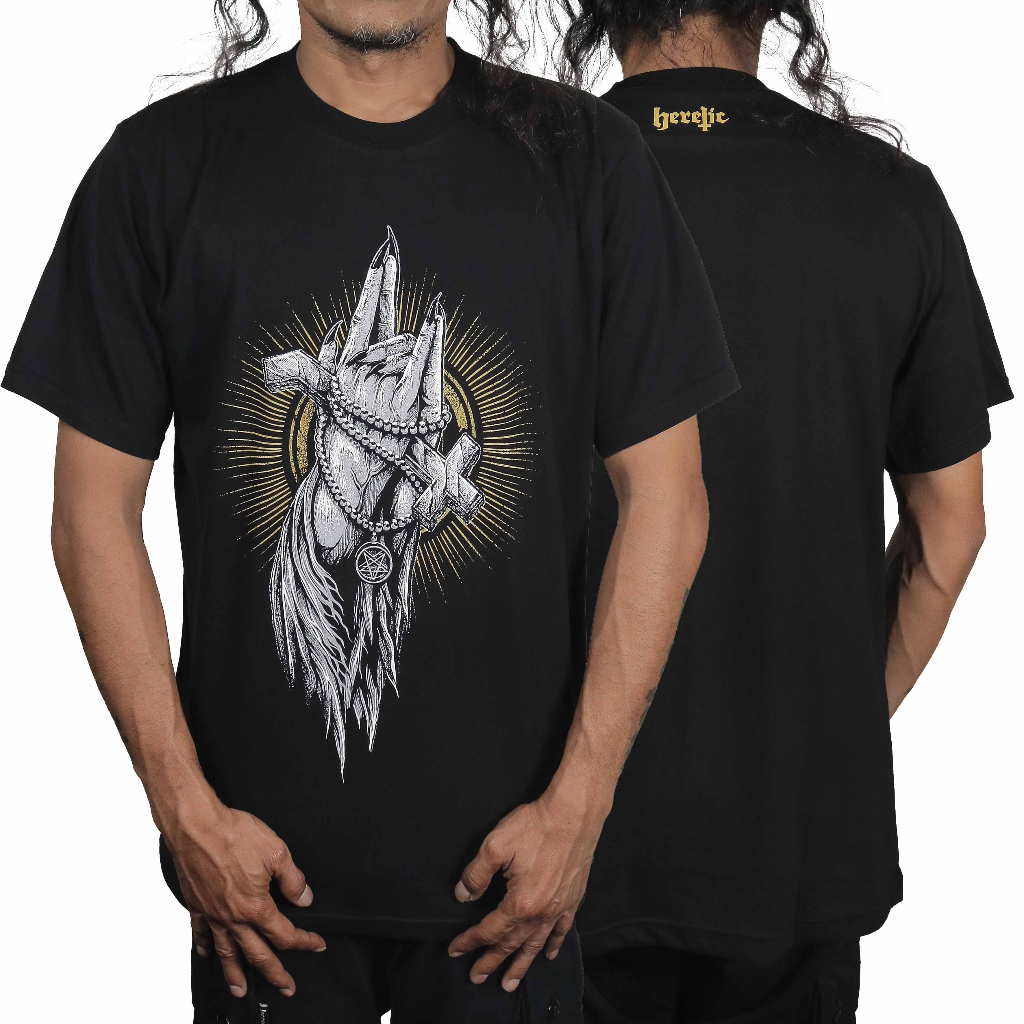 Heretic - T-shirt - Praying