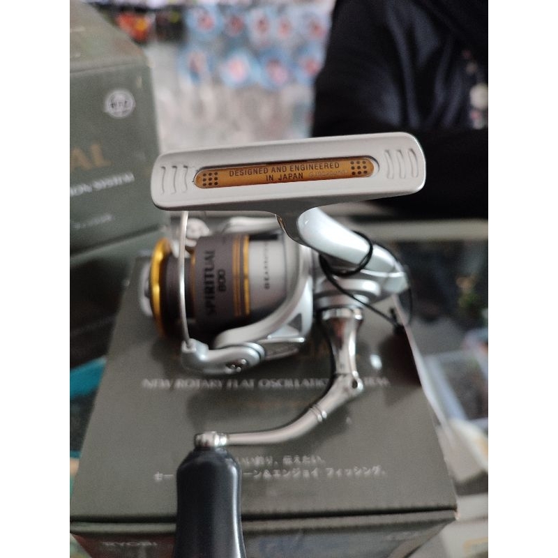 Reel RYOBI Spritual 800 Power Handel