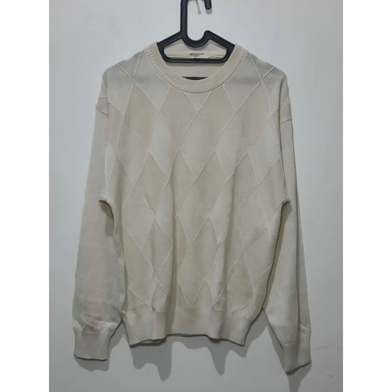 Sweater Motif Ketupat